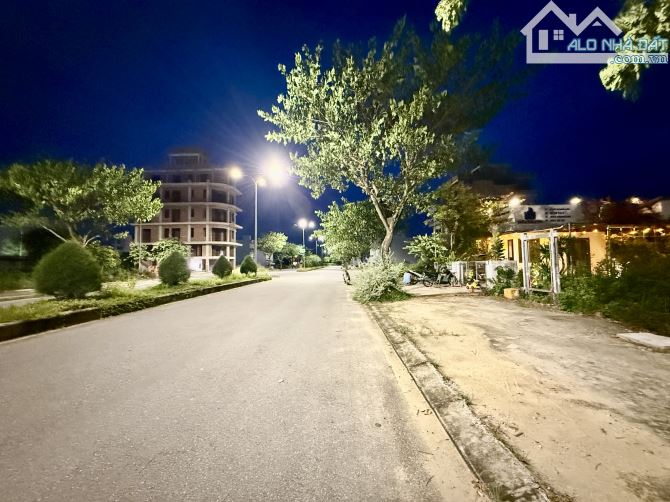 🆘 KHÔNG CÓ LÔ THỨ 2 🆘 Chỉ 5,65 Tỷ 🏖️ LÔ 108m2 (6x18m) - Đấu lưng Đại học FPT  Đà Nẵng - 2