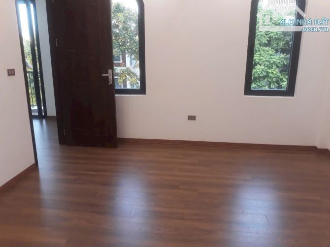 🔥 NHÀ LÔ GÓC HIỆN ĐẠI CÓ THANG MÁY - KĐT MỚI ĐÔNG SƠN - 2