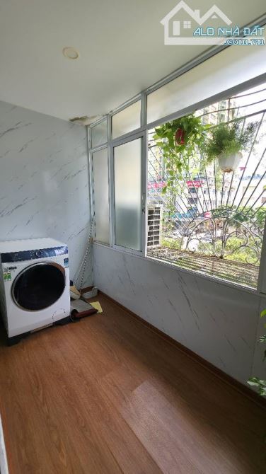 Bán nhanh tập thể Nguyễn Chí Thanh – thoáng sáng, ở ngay, 50m, 4.86 tỷ - 2