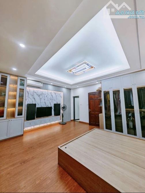 Hàng xóm Trần Đại Nghĩa- Dân xây, ba gác đỗ- 37m- 7 tỷ nhỏ - 2