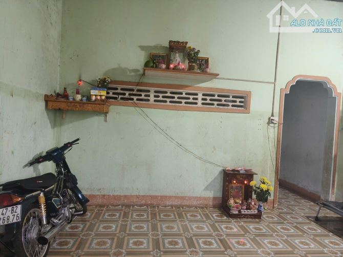 BÁN ĐẤT TẶNG NHÀ – MẶT TIỀN ĐƯỜNG NHỰA, HẺM 413 PHẠM VĂN ĐỒNG - 2