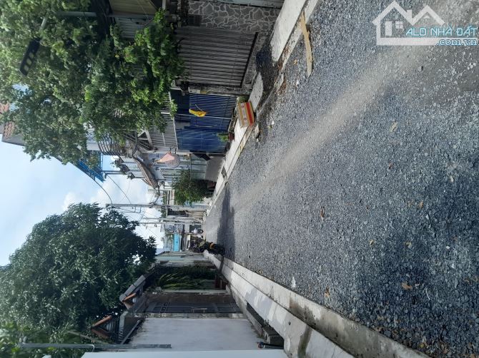 💥 B.án nhà trung tâm Phước Kiển, Nhà Bè 90m2 hơn 6Ty, hẻm ô tô mới - 2