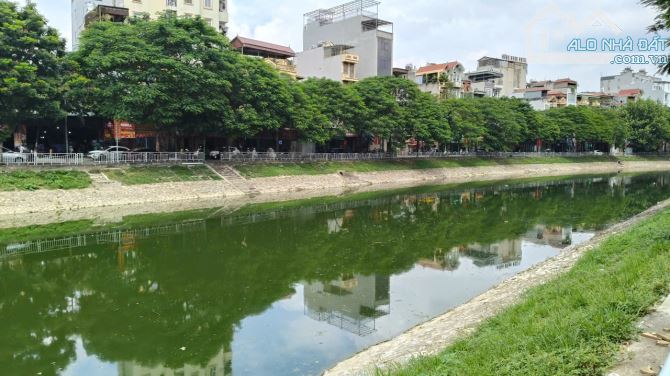 Bán 280m2 đất mặt bờ Sông Sét - giá chỉ 200tr/m2 - 2