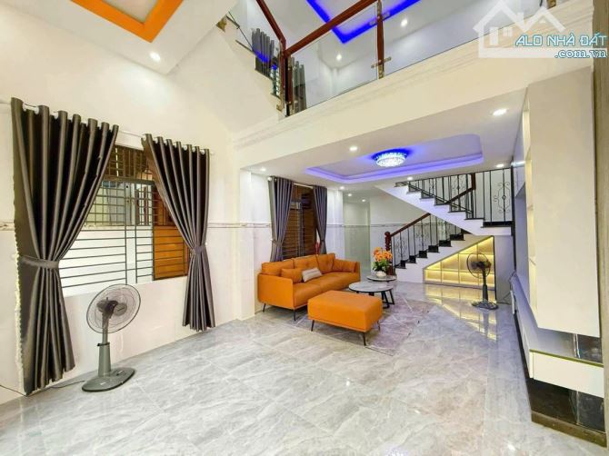 🏡 CHÀO BÁN NHÀ 2 TẦNG KIỆT Ô TÔ TÔN ĐẢN – DT 115,7M² – 5PN – GẦN ĐỦ TIỆN ÍCH - 2