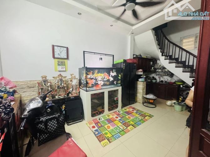 Lô góc ô tô tránh mặt ngõ Trường Chinh, ngõ thông 30m ra MP, DT 55m2, MT 4,5m, 14,6 tỷ - 2