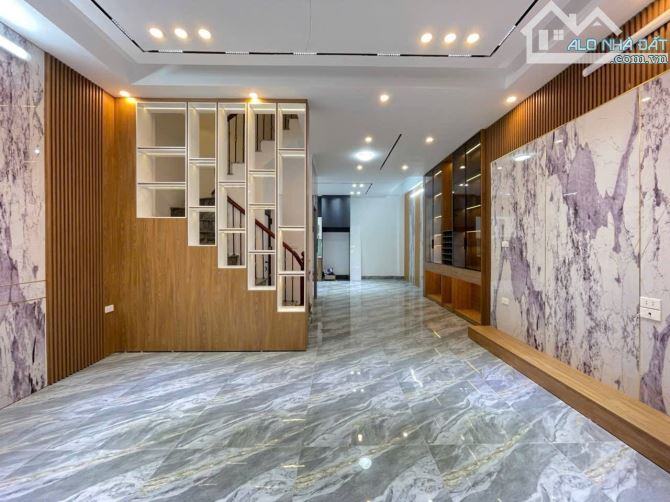 Nhà mới phố Trần Khát Chân, 5 tầng thang máy xịn, full nội thất, nhà thoáng sáng, ở thích - 2