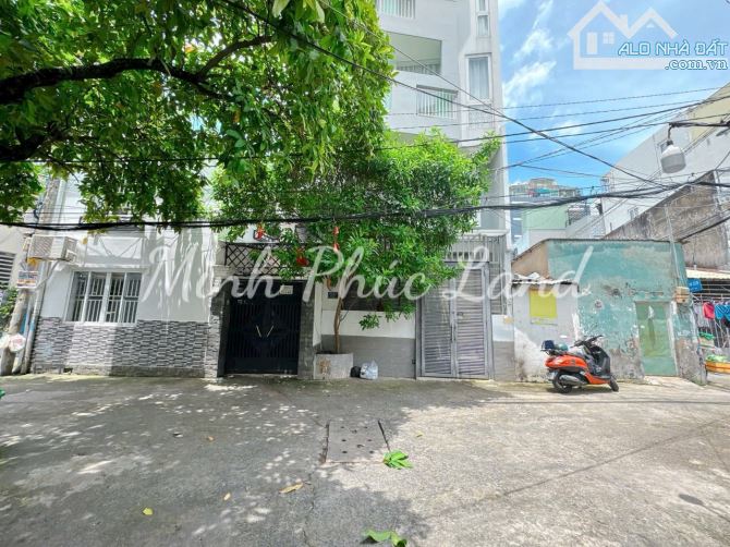 BÁN DÃY TRỌ ĐỐI DIỆN ĐẠI HỌC MARKETING - HẺM XE HƠI - 110M2 - NỞ HẬU - 2