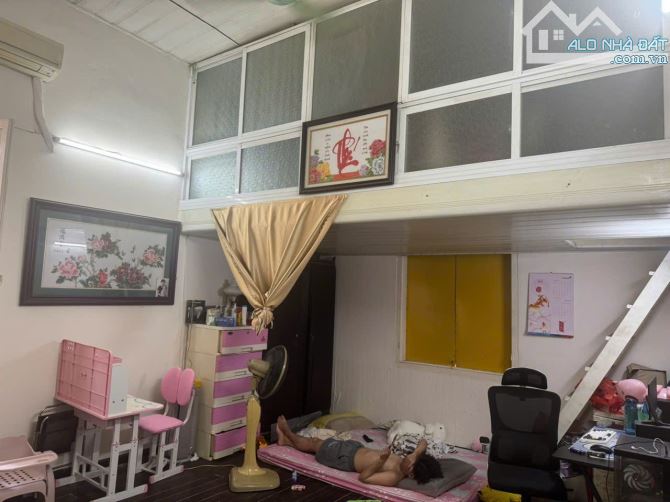 BÁN  BIỆT THỰ CỔ TẬP THỂ TẦNG 2, TRIỆU VIỆT VƯƠNG, HAI BÀ TRƯNG. 60M²,2PN. 5,5 TỶ - 2