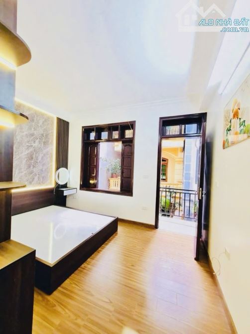 BÁN NHÀ PHỐ TRẦN KHÁT CHÂN- Q. HB-NHÀ ĐẸP NGÕ NÔNG-GẦN NGÃ TƯ LÒ ĐÚC 30m2-5 tầng-6.2 tỷ - 2