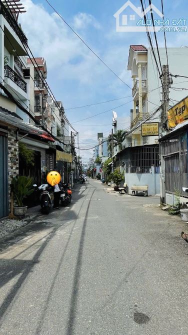 Căn hộ dịch vụ, hẻm xe tải, Nguyễn Ảnh Thủ, quận 12, 4x20m, nhỉnh 7 tỉ - 2