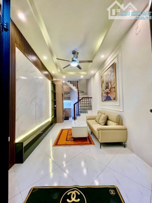 NHÀ ĐẸP HAI BÀ TRƯNG - 5 TẦNG - MỚI CỨNG - DỌN VALI VỀ Ở NGAY - 2