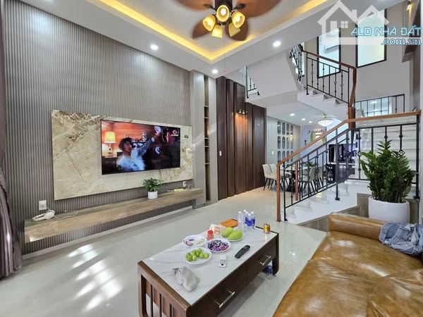 💥💥SỞ HỮU NGAY NHÀ 3 TẦNG FULL NỘI THẤT – MẶT TIỀN ĐƯỜNG 7.5M, LIÊN CHIỂU - GIÁ TỐT💥💥 - 2