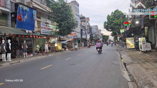 NHÀ ĐẸP TRUNG TÂM VĂN PHÚ - HÀ ĐÔNG - PHÂN LÔ - VỈA HÈ - NGAY CHỢ KINH DOANH ĐỈNH - Ô TÔ V - 2