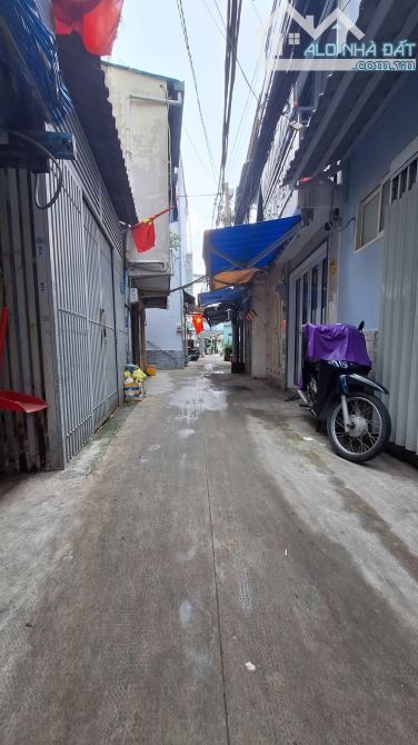 Bán nhà Nguyễn Thị Tần, Q.8,Cách mặt tiền 100m, Nhà mới vào ở ngay , Chỉ 2,88 tỷ - 2
