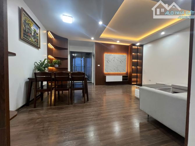 Bán gấp căn chung cư 3PN 103M ở tòa the pride Hải Phát – La Khê- Hà Đông, giá 6.4 tỷ - 2