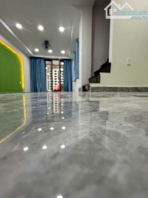 BÁN NHÀ XÔ VIẾT NGHỆ TĨNH – GIÁP QUẬN 1 – 43M² – 2 TẦNG – GIÁ CHỈ 5.28 TỶ - 2