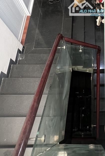 BÁN GẤP NHÀ HẺM XE HƠI LƯU CHÍ HIẾU , 76M2 , 5,1 x 15 , 5 TẦNG , 5PN . GIÁ NHỈNH 8TỶ - 2