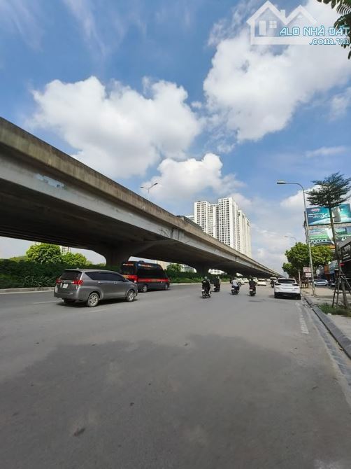 BÁN NHÀ MẶT PHỐ NGUYỄN XIỂN QUẬN THANH XUÂN-LÔ GÓC-DT 177M2 MT 16M-GIÁ 42.9 TỶ - 2