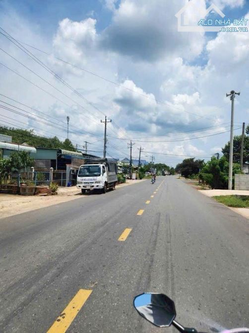 BÁN LÔ ĐẤT THỔ VƯỜN HƠN 1000M2 MẶT TIỀN ĐƯỜNG NHỰA 16M GIÁ CỰC RẺ - 2