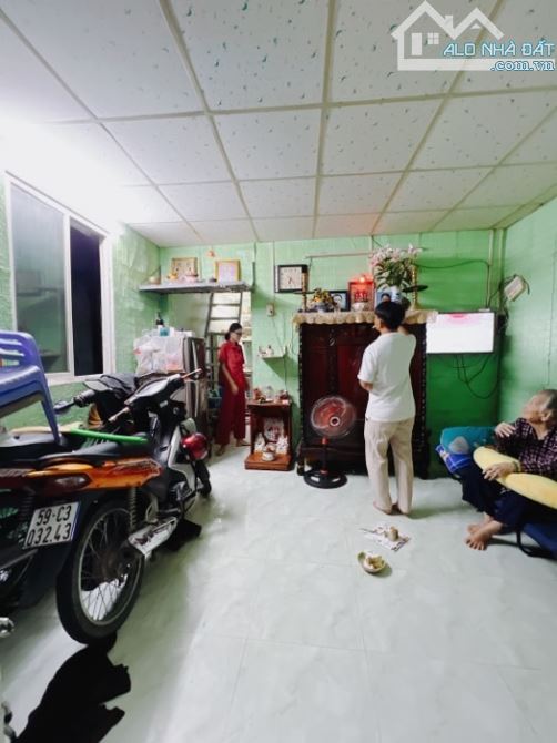 Bán nhà hẻm 113 Lê Văn Lương P Tân Hưng Quận 7. 30m2 - 2