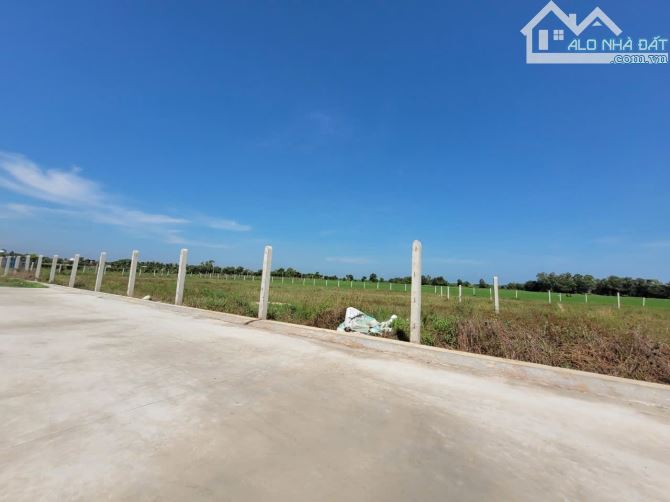 5x39 có thổ, gần cổng KCN. Đường bê tông. 350tr - 2