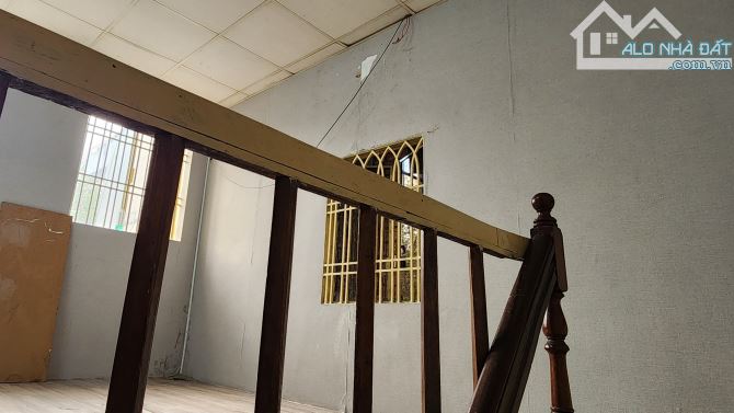 Cho thuê nhà cấp 3 nguyên căn 74m2 2 lầu 1 phòng ngủ Phường 10, Gò Vấp - 2