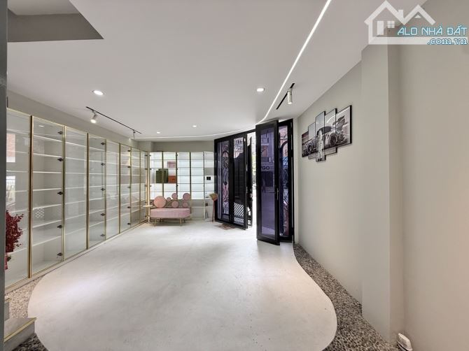 BIỆT THỰ CỰC PHẨM - 60M2 - 6 TẦNG THANG - GARA XE HƠI, GYM, THỐNG NHẤT GÒ VẤP, 14.6 TỶ - 2