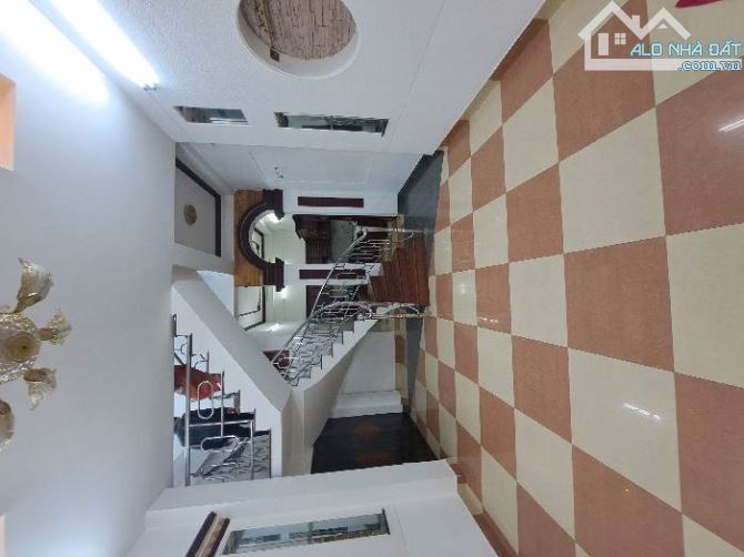 Bán nhà hẻm Huỳnh tấn Phát P Tân Thuận Đông Quận 7. 53m2 - 2