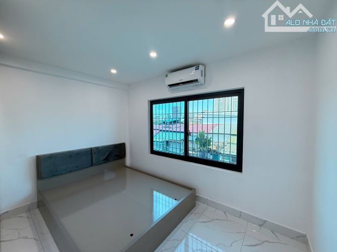 BÁN nhà B12 Tập Thể Nghĩa Tân 23/75 T5+6 3.950 tỷ Cầu Giấy - 2