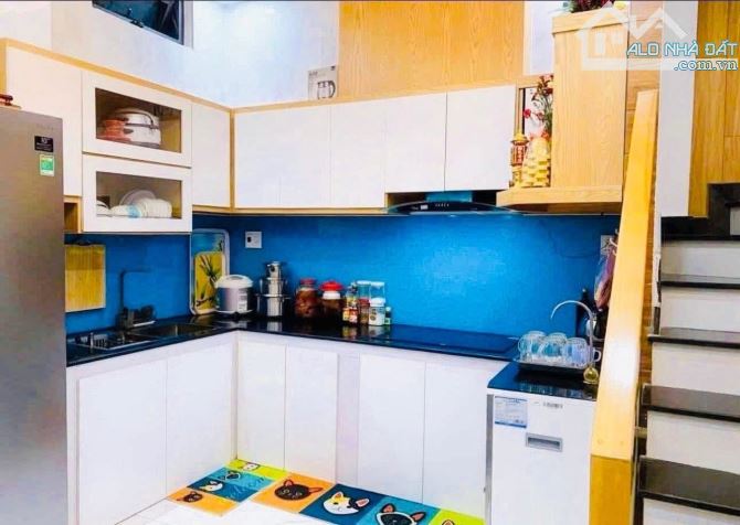 Bán căn nhà 4 tầng Ông Ích Khiêm- Hải Châu- ngay TTTP. - 2