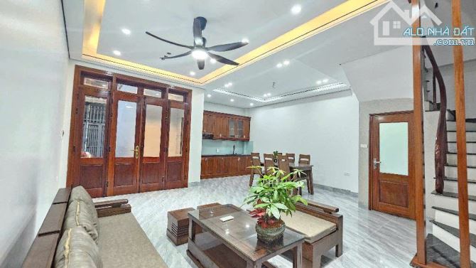 Bán nhà 5 tầng, full nội thất, trung tâm Phúc Lợi, diện tích 50m2, mặt tiền 4m, giá 6 tỷ+ - 2