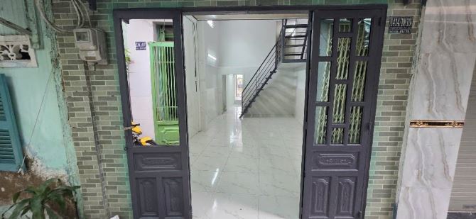 Phạm Thế Hiển, P5, Q8. DT 3,4 x 18( sổ CN 33m²). Giá 2,4 tỷ TL. - 2