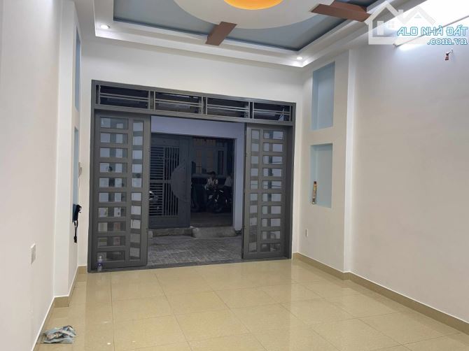 Bán Nhà Đẹp Hẻm Ô Tô Liên Khu 4-5 Bình Tân, 56m², 3 Tầng, 3PN, 4.5 Tỷ TL - 2