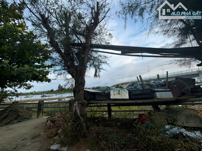 Bán lô đất KHỦNG 3.509M2 ngay cạnh biển - cách sông tầm 100m-t/h làm ksan/ resort. - 2