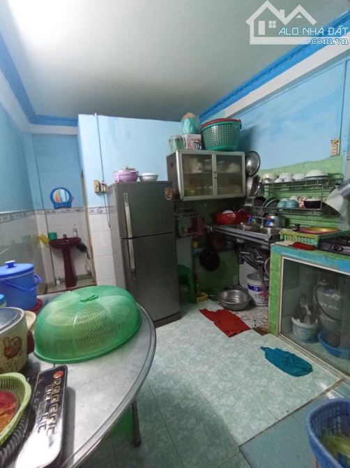 HXH - Nhà kiên cố -2 Tầng BTCT- 46m² – Cách MT Nguyễn Duy Trinh 100m – Chỉ 4,2 Tỷ - 2