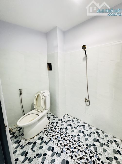 Bán nhà mới 76m² 2 tầng(nở hậu),Hóc Môn Lê Văn Khương giáp Q12-Giá 1.8 tỷ. - 2