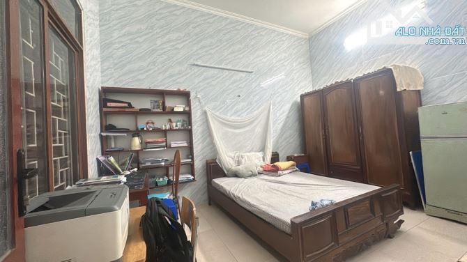 NHÀ DÂN XÂY NGÕ 42 SÀI ĐỒNG 48M2, GẦN HỒ, VÀI BƯỚC RA Ô TÔ TRÁNH ĐỖ NGÀY ĐỆM,AN SINH ĐỈNH - 2