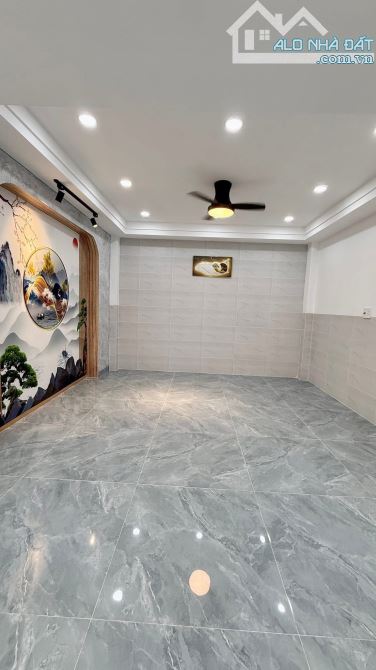 Bán Nhà Lê Văn Quới 5 Tầng Siêu Đẹp - 52m2 - Chỉ 6 Tỷ.... - 2