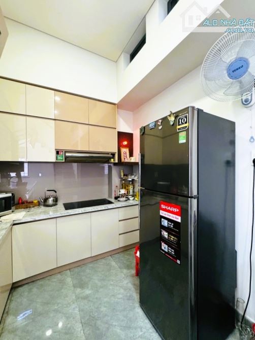 HIẾM CÓ KHÓ TÌM, HẺM XE HƠI 7 CHỖ ĐẬU CỬA - LÊ QUANG ĐỊNH, NGUYỄN VĂN ĐẬU, HOÀNG HOA THÁM. - 2