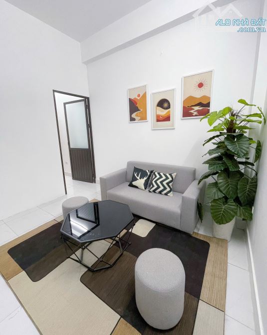 Cho Thuê CCMN Ngõ 52 Ngô Thì Nhậm Hà Đông 30m2 1N1K Cửa Sổ Ban Công Thang Máy Gần Chợ - 2