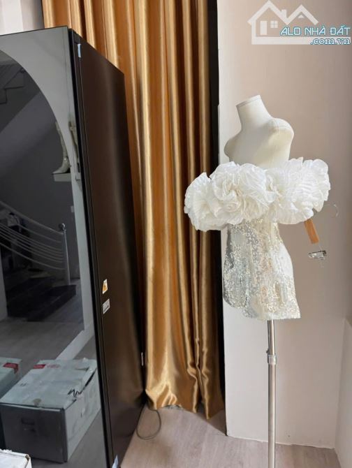 BÁN NHÀ 3 TẦNG - ĐƯỜNG NGUYỄN HOÀNG - VỊ TRÍ KINH DOANH VIP - CHỈ 8,4 TỶ - 2