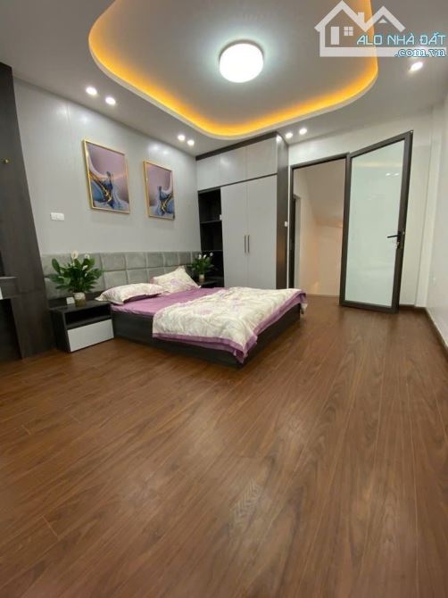 TẦM 6 TỶ CĂN KIM NGƯU NÀY LÀ NGON NHẤT RỒI , 29M² , NGÕ NÔNG , FULL NỘI THẤT , GẦN Ô TÔ