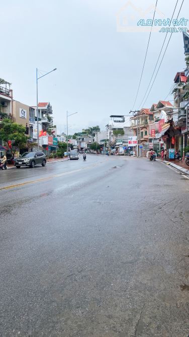 Bán Nhà 2 Tầng-Mặt Đường Chính Cao Thắng-TP Hạ Long-S=73,5m- giá 5,8 tỷ - 2