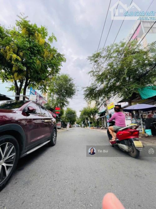 Giá kịch sàn! Bán đất mặt tiền đường 3- hước Bình, 1 trục thông Đỗ Xuân Hợp. Sẵn thu nhập - 2