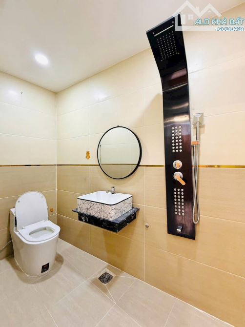 BÁN NHÀ---GIÁ: 5.75TỶ-- Đ.NGUYỄN VĂN KHỐI,P8, - 22