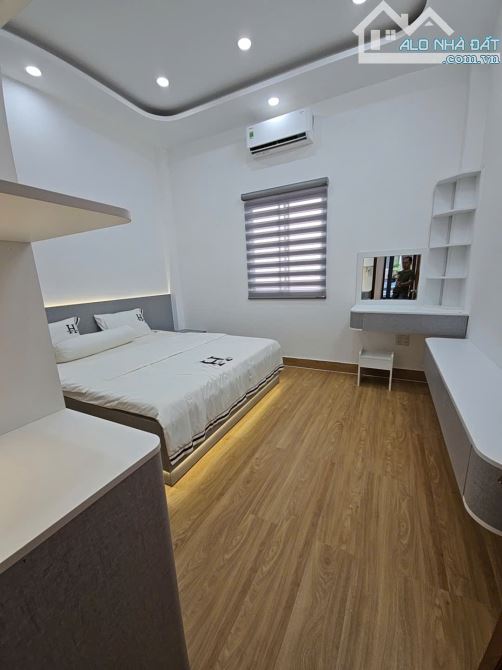 CẠNH Phú Mỹ Hưng VIP nhất VN phú Thuận Q 7 Ngang 4 dài 15 M CÓ 83 TRIỆU M2 3 TẤM MỚI - 31