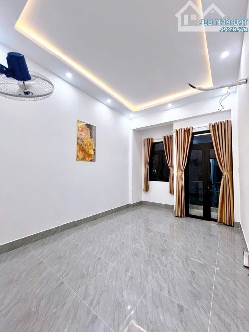 Bán Nhà Trệt Lầu 5PN Hẻm 138 Trần Hưng Đạo - 3