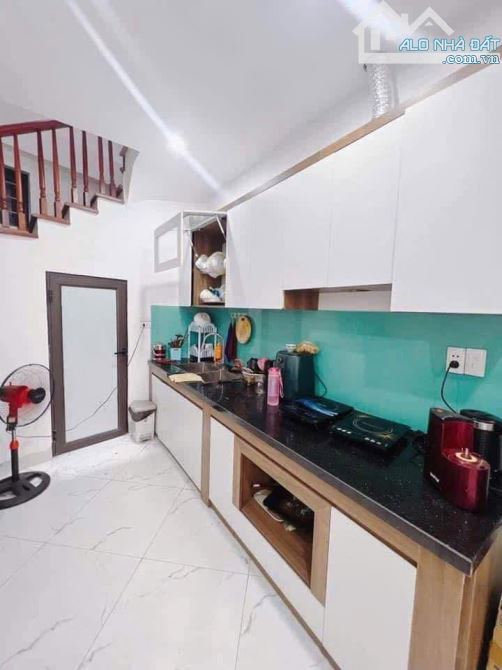 BÁN NHÀ NGÕ NÔNG GẦN PHỐ 8,5 TỶ 37m 5 TẦNG MT 3,3m Ô TÔ ĐỖ CỬA XUÂN ĐỈNH BẮC TỪ LIÊM - 3
