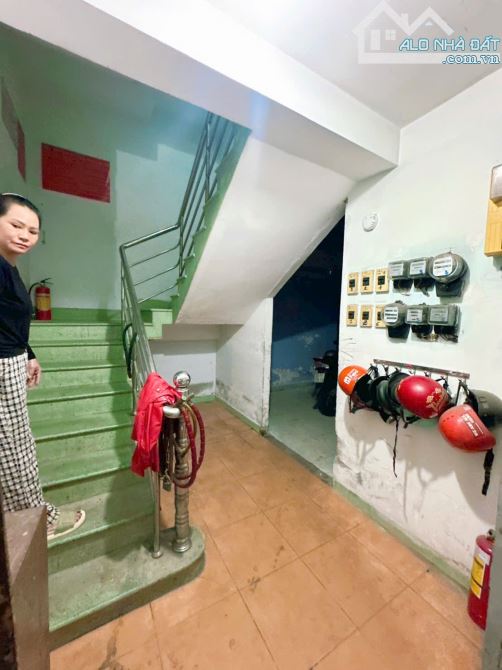 CHDV - PHAN XÍCH LONG - PHÚ NHUẬN -67 m2-4 TẦNG - 8,6 tỷ - 3