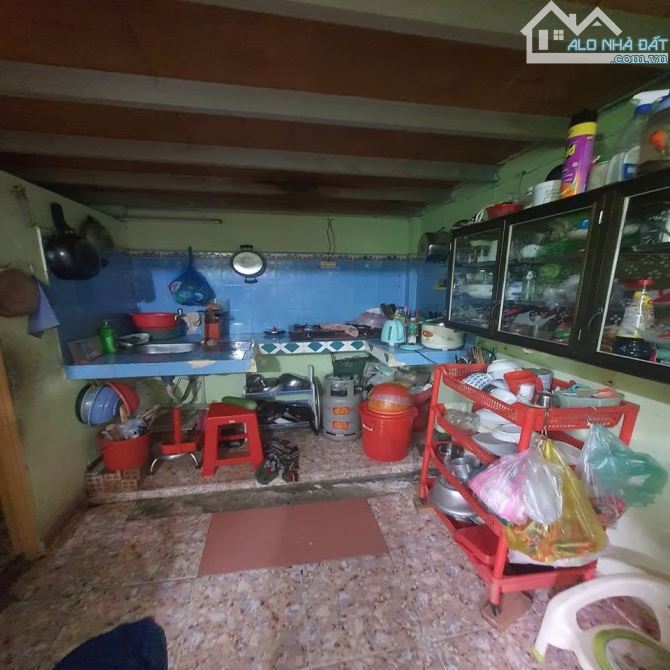 BÁN DÃY TRỌ NGAY THỊ TRẤN HÓC MÔN 120m2 GIÁ 880 TRIỆU - 3
